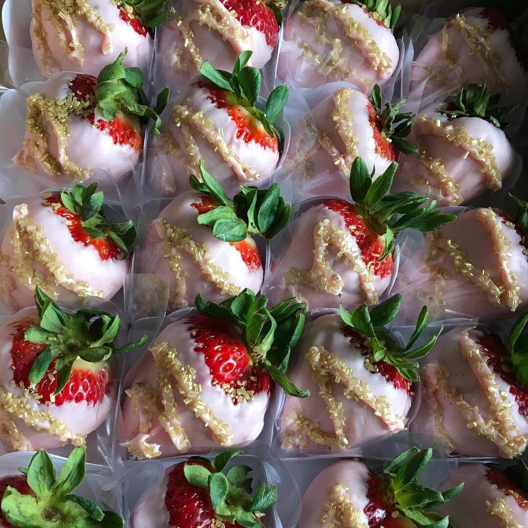gifts by Renata Café & Pastries